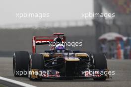 Daniel Ricciardo (AUS) Scuderia Toro Rosso STR7. 13.04.2012. Formula 1 World Championship, Rd 3, Chinese Grand Prix, Shanghai, China, Practice Day