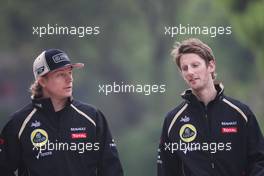 (L to R): Kimi Raikkonen (FIN) Lotus F1 Team with Romain Grosjean (FRA) Lotus F1 Team. 13.04.2012. Formula 1 World Championship, Rd 3, Chinese Grand Prix, Shanghai, China, Practice Day