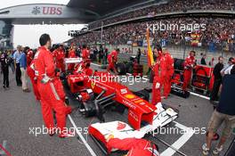 Fernando Alonso (ESP) Ferrari F2012 on the grid. 15.04.2012. Formula 1 World Championship, Rd 3, Chinese Grand Prix, Shanghai, China, Race Day