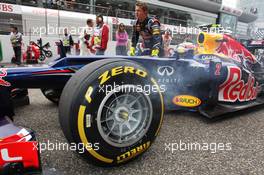 Sebastian Vettel (GER) Red Bull Racing RB8 on the grid. 15.04.2012. Formula 1 World Championship, Rd 3, Chinese Grand Prix, Shanghai, China, Race Day