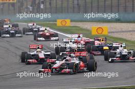 Jenson Button (GBR) McLaren MP4/27 at the start of the race. 15.04.2012. Formula 1 World Championship, Rd 3, Chinese Grand Prix, Shanghai, China, Race Day