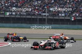 Lewis Hamilton (GBR) McLaren MP4/27 leads Paul di Resta (GBR) Sahara Force India VJM05 and Mark Webber (AUS) Red Bull Racing RB8. 15.04.2012. Formula 1 World Championship, Rd 3, Chinese Grand Prix, Shanghai, China, Race Day