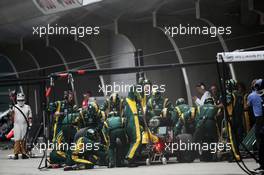 Heikki Kovalainen (FIN) Caterham CT01 makes a pit stop. 15.04.2012. Formula 1 World Championship, Rd 3, Chinese Grand Prix, Shanghai, China, Race Day