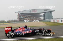 Daniel Ricciardo (AUS) Scuderia Toro Rosso STR7. 14.04.2012. Formula 1 World Championship, Rd 3, Chinese Grand Prix, Shanghai, China, Qualifying Day