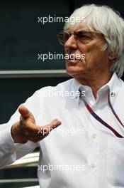 Bernie Ecclestone (GBR) CEO Formula One Group (FOM). 15.04.2012. Formula 1 World Championship, Rd 3, Chinese Grand Prix, Shanghai, China, Race Day