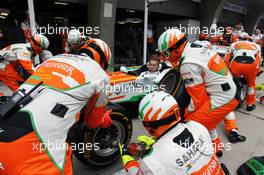 Sahara Force India F1 Team practice a pit stop. 15.04.2012. Formula 1 World Championship, Rd 3, Chinese Grand Prix, Shanghai, China, Race Day