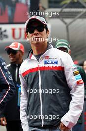 Kamui Kobayashi (JPN) Sauber. 15.04.2012. Formula 1 World Championship, Rd 3, Chinese Grand Prix, Shanghai, China, Race Day