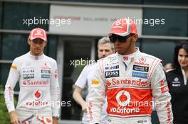(L to R): Jenson Button (GBR) McLaren with team mate Lewis Hamilton (GBR) McLaren. 12.04.2012. Formula 1 World Championship, Rd 3, Chinese Grand Prix, Shanghai, China, Preparation Day