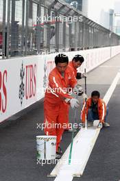 Circuit preparations. 12.04.2012. Formula 1 World Championship, Rd 3, Chinese Grand Prix, Shanghai, China, Preparation Day