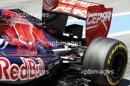 Scuderia Toro Rosso STR7 exhaust and rear suspension detail. 11.05.2012. Formula 1 World Championship, Rd 5, Spanish Grand Prix, Barcelona, Spain, Practice Day