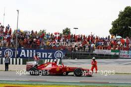 Fernando Alonso (ESP) Ferrari F2012 celebrates at the end of the race. 10.05.2012. Formula 1 World Championship, Rd 5, Spanish Grand Prix, Barcelona, Spain, Race Day