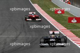 Pastor Maldonado (VEN), Williams F1 Team and Fernando Alonso (ESP), Scuderia Ferrari  13.05.2012. Formula 1 World Championship, Rd 5, Spanish Grand Prix, Barcelona, Spain, Race Day