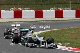Nico Rosberg (GER) Mercedes AMG F1 W03 leads Kamui Kobayashi (JPN) Sauber C31. 10.05.2012. Formula 1 World Championship, Rd 5, Spanish Grand Prix, Barcelona, Spain, Race Day
