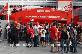 Fans assemble outside the paddock gates. 12.05.2012. Formula 1 World Championship, Rd 5, Spanish Grand Prix, Barcelona, Spain, Qualifying Day