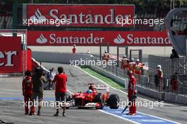 Fernando Alonso (ESP) Ferrari F2012 in the pits. 12.05.2012. Formula 1 World Championship, Rd 5, Spanish Grand Prix, Barcelona, Spain, Qualifying Day