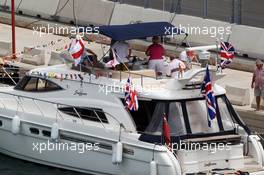 Fans on a boat. 22.06.2012. Formula 1 World Championship, Rd 8, European Grand Prix, Valencia, Spain, Practice Day