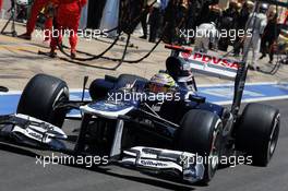 Pastor Maldonado (VEN) Williams FW34 leaves the pits. 24.06.2012. Formula 1 World Championship, Rd 8, European Grand Prix, Valencia, Spain, Race Day
