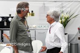 (L to R): Eric Clapton (GBR) Rock Legend with Bernie Ecclestone (GBR) CEO Formula One Group (FOM). 24.06.2012. Formula 1 World Championship, Rd 8, European Grand Prix, Valencia, Spain, Race Day