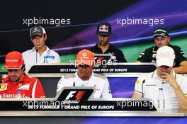 The FIA Press Conference (from back row (L to R)): Kamui Kobayashi (JPN) Sauber; Daniel Ricciardo (AUS) Scuderia Toro Rosso; Heikki Kovalainen (FIN) Caterham; Fernando Alonso (ESP) Ferrari; Lewis Hamilton (GBR) McLaren; Pedro De La Rosa (ESP) HRT Formula 1 Team. 21.06.2012. Formula 1 World Championship, Rd 8, European Grand Prix, Valencia, Spain, Preparation Day