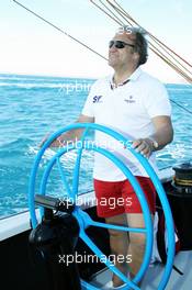 Robert Fearnley (GBR) Sahara Force India F1 Team Deputy Team Principal on the Aethra America's Cup Boat. 21.06.2012. Formula 1 World Championship, Rd 8, European Grand Prix, Valencia, Spain, Preparation Day