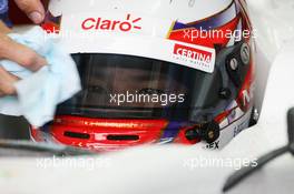 Kamui Kobayashi (JPN) Sauber C31 had his helmet wiped clean. 06.07.2012. Formula 1 World Championship, Rd 9, British Grand Prix, Silverstone, England, Practice Day