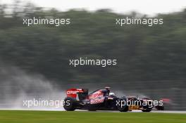 Daniel Ricciardo (AUS) Scuderia Toro Rosso STR7. 06.07.2012. Formula 1 World Championship, Rd 9, British Grand Prix, Silverstone, England, Practice Day