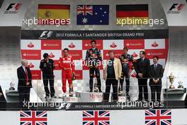 Fernando Alonso (ESP), Scuderia Ferrari, Mark Webber (AUS), Red Bull Racing and Sebastian Vettel (GER), Red Bull Racing  08.07.2012. Formula 1 World Championship, Rd 9, British Grand Prix, Silverstone, England, Race Day