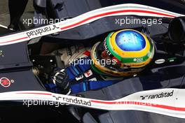 Bruno Senna (BRA) Williams FW34 wears a star on his helmet for Maria De Villota (ESP) Marussia F1 Team Test Driver. 07.07.2012. Formula 1 World Championship, Rd 9, British Grand Prix, Silverstone, England, Qualifying Day