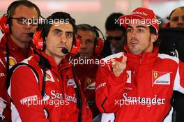 (L to R): Andrea Stella (ITA) Ferrari Race Engineer with Fernando Alonso (ESP) Ferrari. 07.07.2012. Formula 1 World Championship, Rd 9, British Grand Prix, Silverstone, England, Qualifying Day