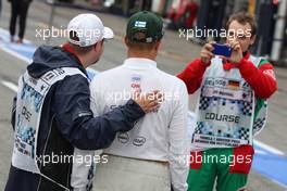Heikki Kovalainen (FIN), Caterham F1 Team with fans 20.07.2012. Formula 1 World Championship, Rd 10, German Grand Prix, Hockenheim, Germany, Practice Day