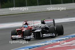 Valtteri Bottas (FIN), Williams F1 Team, Fernando Alonso (ESP), Scuderia Ferrari 20.07.2012. Formula 1 World Championship, Rd 10, German Grand Prix, Hockenheim, Germany, Practice Day