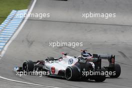 Kamui Kobayashi (JAP), Sauber F1 Team and Pastor Maldonado (VEN), Williams F1 Team  22.07.2012. Formula 1 World Championship, Rd 10, German Grand Prix, Hockenheim, Germany, Race Day