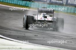 Bruno Senna (BRA) Williams FW34 in the wet. 27.07.2012. Formula 1 World Championship, Rd 11, Hungarian Grand Prix, Budapest, Hungary, Practice Day