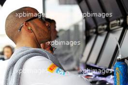 Lewis Hamilton (GBR) McLaren on the pit gantry. 27.07.2012. Formula 1 World Championship, Rd 11, Hungarian Grand Prix, Budapest, Hungary, Practice Day