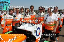 Sahara Force India F1 Team mechanics on the grid. 29.07.2012. Formula 1 World Championship, Rd 11, Hungarian Grand Prix, Budapest, Hungary, Race Day