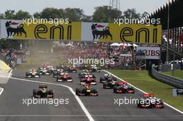 Lewis Hamilton (GBR) McLaren MP4/27 leads at the start of the race. 29.07.2012. Formula 1 World Championship, Rd 11, Hungarian Grand Prix, Budapest, Hungary, Race Day