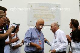 Niki Lauda (AUT) and drivers pay their respects to the Hungarian GP Promoter Tamas Frank, who died last month. 28.07.2012. Formula 1 World Championship, Rd 11, Hungarian Grand Prix, Budapest, Hungary, Qualifying Day