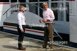 Johnny Herbert (GBR) and Damon Hill (GBR) 29.07.2012. Formula 1 World Championship, Rd 11, Hungarian Grand Prix, Budapest, Hungary, Race Day