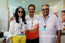 Sridevi (IND) Actress (Left) and Boney Kappor (Right) Film Producer (Right) with Subrata Roy Sahara (IND) Sahara Chairman, at the Sahara Force India F1 Team Paddock Club. 27.10.2012. Formula 1 World Championship, Rd 17, Indian Grand Prix, New Delhi, India, Qualifying Day.