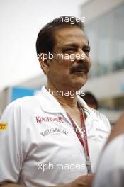 Subrata Roy Sahara (IND) Sahara Chairman. 28.10.2012. Formula 1 World Championship, Rd 17, Indian Grand Prix, New Delhi, India, Race Day.