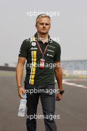 Heikki Kovalainen (FIN) Caterham walks the circuit. 25.10.2012. Formula 1 World Championship, Rd 17, Indian Grand Prix, New Delhi, India, Preparation Day