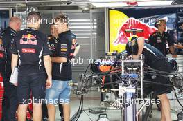 Sebastian Vettel (GER) Red Bull Racing and Guillaume Rocquelin  (ITA) Red Bull Racing Race Engineer with the Red Bull Racing RB8. 25.10.2012. Formula 1 World Championship, Rd 17, Indian Grand Prix, New Delhi, India, Preparation Day
