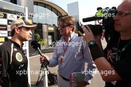 Jerome d'Ambrosio (BEL), Lotus F1 Team with the Belgian TV RTBF1 07.09.2012. Formula 1 World Championship, Rd 13, Italian Grand Prix, Monza, Italy, Practice Day