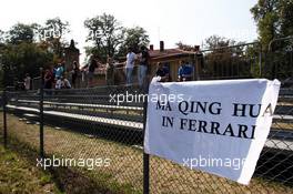 A banner suggesting Ma Qing Hua (CHN) Hispania Racing F1 Team (HRT) Test Driver should drive for Ferrari. 07.09.2012. Formula 1 World Championship, Rd 13, Italian Grand Prix, Monza, Italy, Practice Day