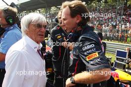 (L to R): Bernie Ecclestone (GBR) CEO Formula One Group (FOM) with Christian Horner (GBR) Red Bull Racing Team Principal on the grid. 09.09.2012. Formula 1 World Championship, Rd 13, Italian Grand Prix, Monza, Italy, Race Day