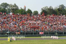 Fans before the start of the race. 09.09.2012. Formula 1 World Championship, Rd 13, Italian Grand Prix, Monza, Italy, Race Day