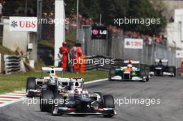 Kamui Kobayashi (JPN) Sauber C31 leads team mate Sergio Perez (MEX) Sauber C31. 09.09.2012. Formula 1 World Championship, Rd 13, Italian Grand Prix, Monza, Italy, Race Day