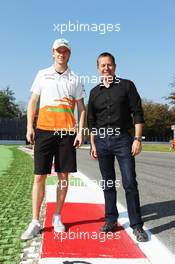 Nico Hulkenberg (GER) Sahara Force India F1 walks the circuit with Martin Brundle (GBR) Sky Sports Commentator. 06.09.2012. Formula 1 World Championship, Rd 13, Italian Grand Prix, Monza, Italy, Preparation Day