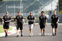 Jerome d'Ambrosio (BEL) Lotus F1 Team walks the circuit. 06.09.2012. Formula 1 World Championship, Rd 13, Italian Grand Prix, Monza, Italy, Preparation Day