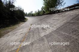 The famous old Monza banking. 06.09.2012. Formula 1 World Championship, Rd 13, Italian Grand Prix, Monza, Italy, Preparation Day